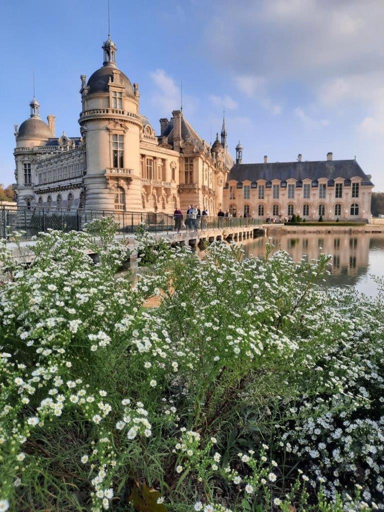 Pierres Et Jardins Senlis (Oise) Exterior foto